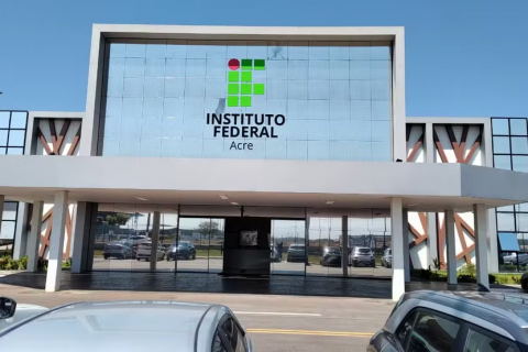 Ifac abre inscrições para cursos de graduação; seleção usa notas do Enem de 2010 a 2025