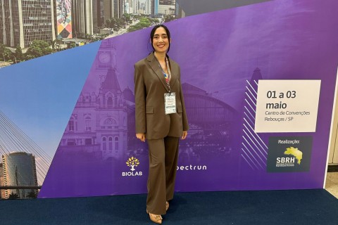 Médica Acriana Destaca-se em Congresso de Reprodução Humana