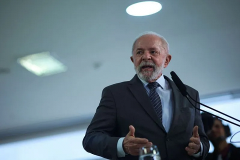 Tarifas globais elevam preços e travam economia, diz Lula
